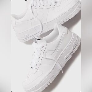Nike Women's Air Force 1 Pixel